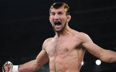 Расул Мирзаев. Фото с сайта akboxing.ru