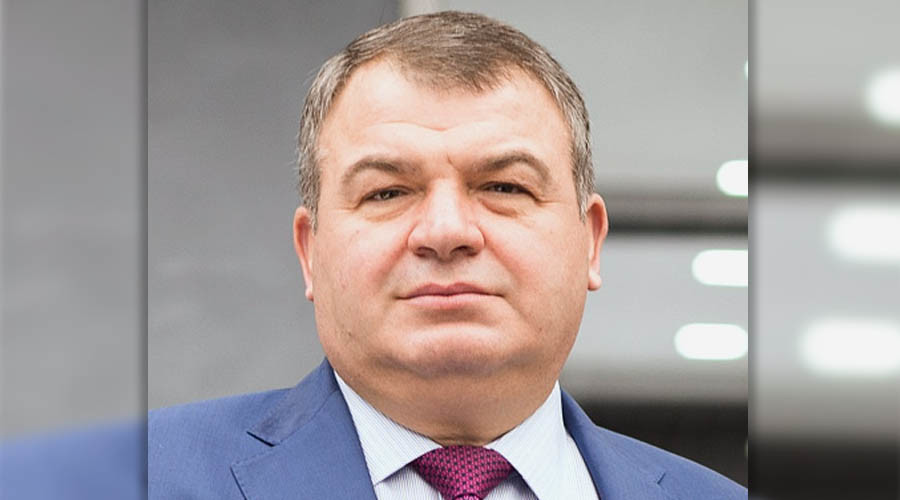 Вас еще не «оптимизировали»? Тогда Сердюков идет к вам!