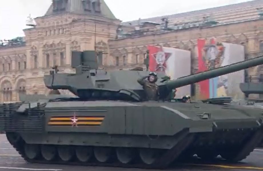 Стоп-кадры из видеотрансляции