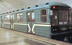 Вагон метро. Фото с сайта metro.molot.ru