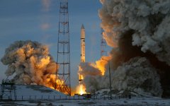 Пуск РКН «Протон-М». Фото с сайта federalspace.ru