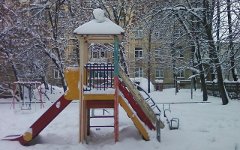 Детская площадка. Фото с сайта uzory.com