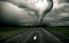 В результате урагана в США погибли минимум 13 человек
