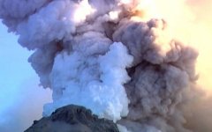 Извержение вулкана Шивелуч. Фото с сайта ecocollaps.ru