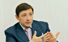 Александр Хлопонин. Фото с сайта dela.ru