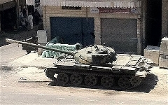 Армия Асада начала штурмовать два сирийских города. Фото: telegraph.co.uk