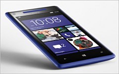 Windows Phone 8X. Фото с сайта htc.com