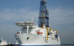 Буровое судно. Фото с сайта marinerthai.com