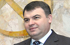 Анатолий Сердюков. Фото с сайта wikimedia.org