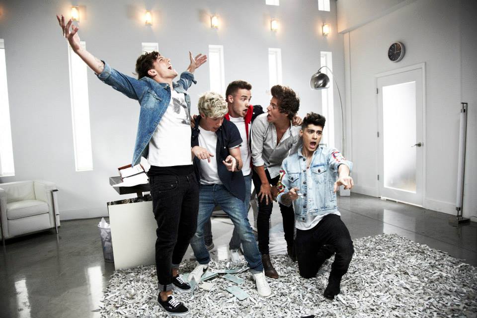 One Direction. Фото с офстраницы группы в Facebook