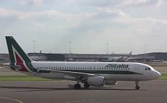 Airbus A320. Стоп-кадр с видео в YouTube
