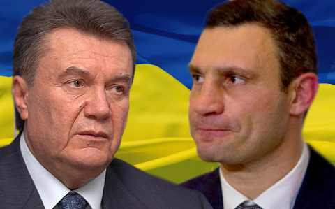 Виктор Янукович и Виталий Кличко. Коллаж © KM.RU