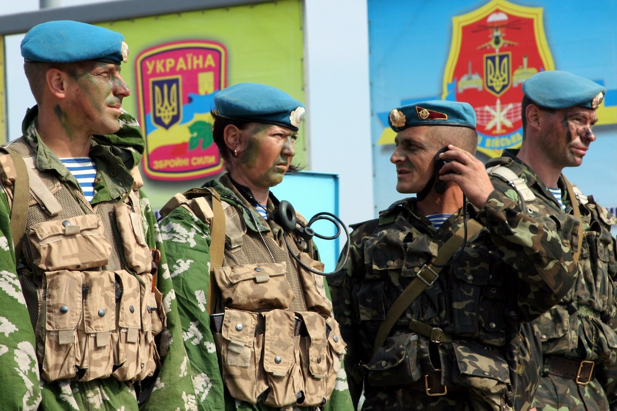 Украинские солдаты. Фото с сайта mil.gov.ua