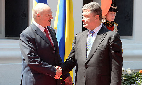 Александр Лукашенко и Петр Порошенко. Фото с сайта president.gov.by