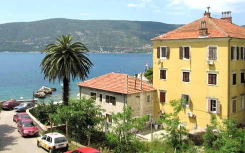 Фото с сайта villasinmontenegro.ru