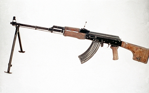 Ручной пулемёт Калашникова. Фото с сайта defenselink.mil