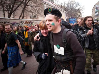 http://fotopress.km.ru/content/den-svyatogo-patrika-v-moskve#2